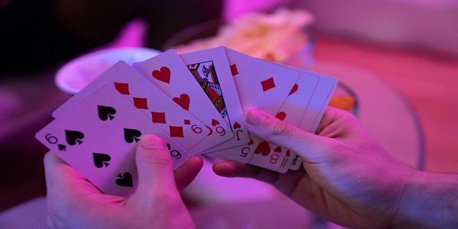 Top advantages of playing the game of Rummy