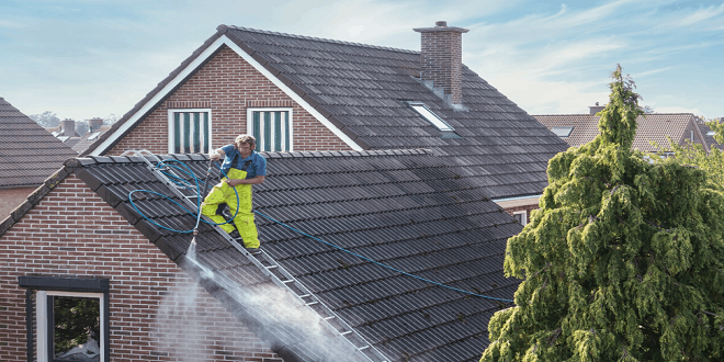 4 Reasons Why You Should Not Pressure Wash Your Roof On Your Own