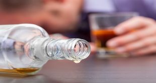 Alcohol Poisoning vs Hangover: What Are the Differences?