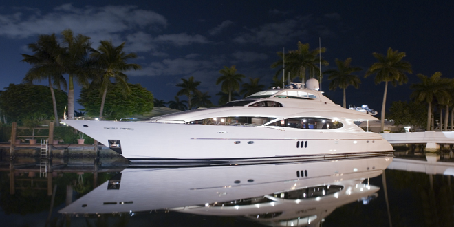 The 3 Dos and Don'ts of Boating at Night