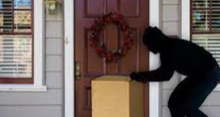 How to Outsmart Burglars and Package Thieves with the Help of a Front Door Camera